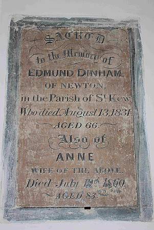 Advent  - The Dinham Memorial