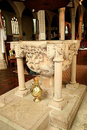 Bodmin  - The Norman Font