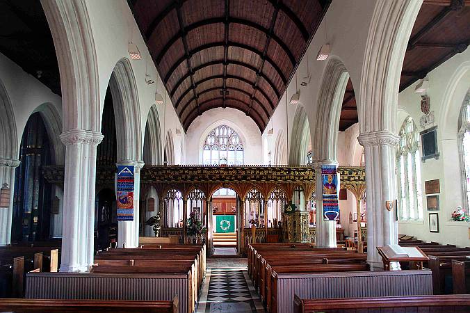 Bovey Tracey - The Nave