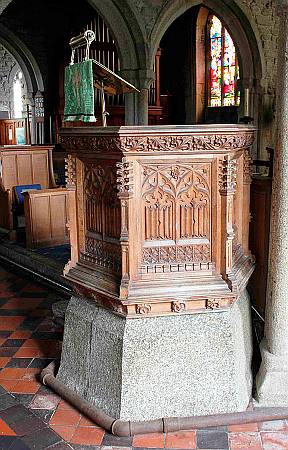 Constantine  - The Pulpit