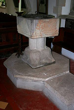 Crowan  - The Font