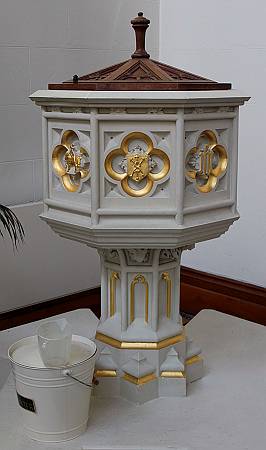 Derby St. Mary - The Font