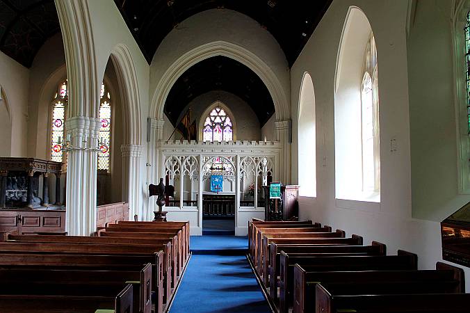 Dunsford - The Nave