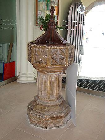 Exeter St. Stehpen - The Font
