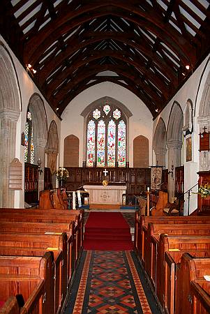 Gwennap  - The Nave