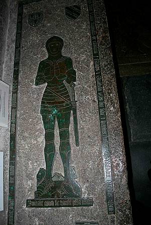 Lanteglos by Fowey  - Brass to Sir Thomas de Mohun
