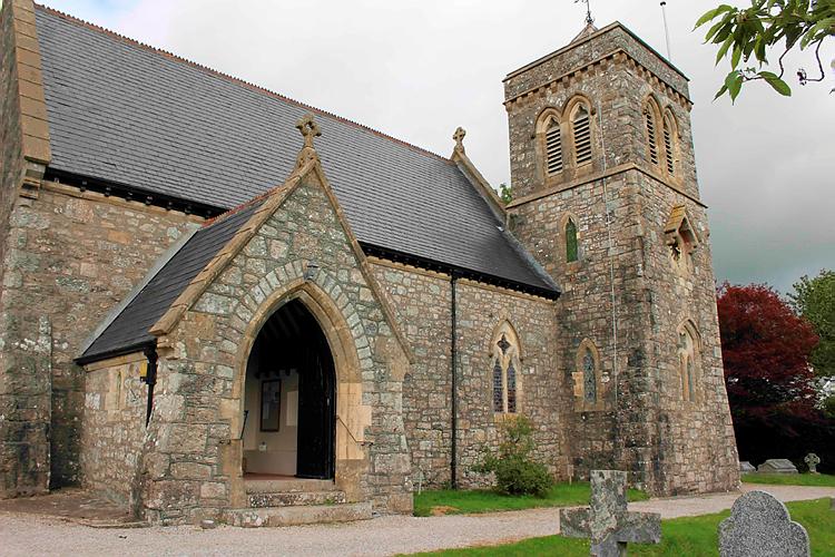 Leusdon - Exterior View