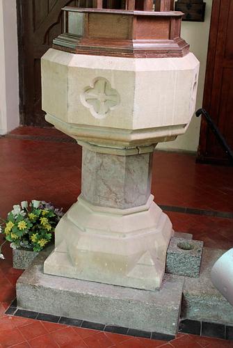 Leusdon - The Font