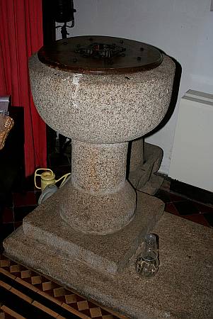Manaccan  - The Font