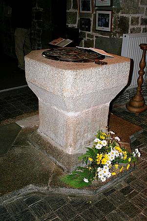 Marhamchurch  - The Font