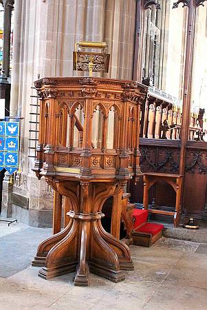 Nottingham St. Mary - The Pulpit