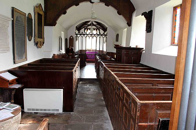 Oare - The Nave