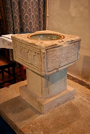 Perranuthnoe - The Font