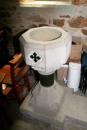 Porthpean - The Font