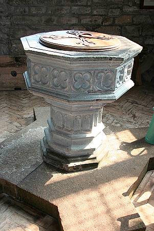 St Kew - The Font
