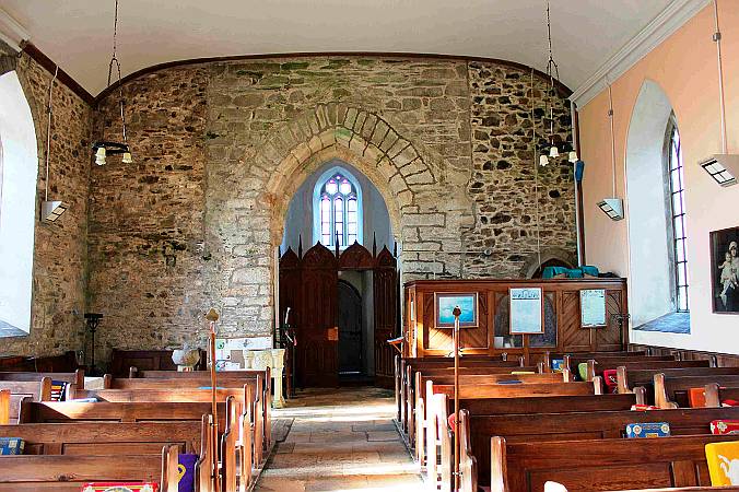St Martin in Meneage - Looking West