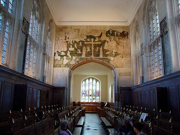 Stratford Guild Church of the Holy Cross - Interior View