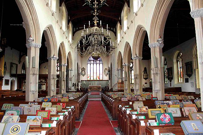 Tiverton St Peter - The Nave