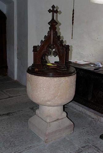 Tolland - The Font