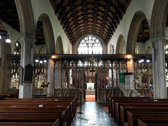 Totnes - The Nave