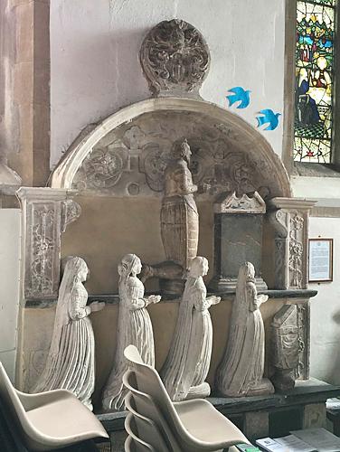 Totnes - Tomb Detail