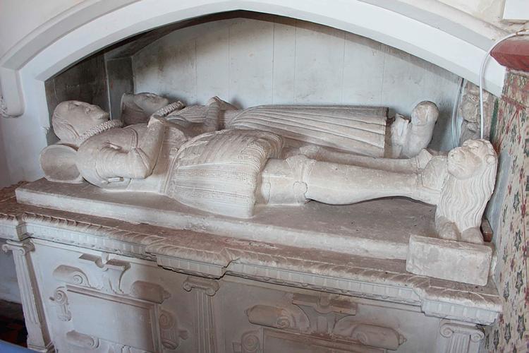 Woodbury - Tomb Detail