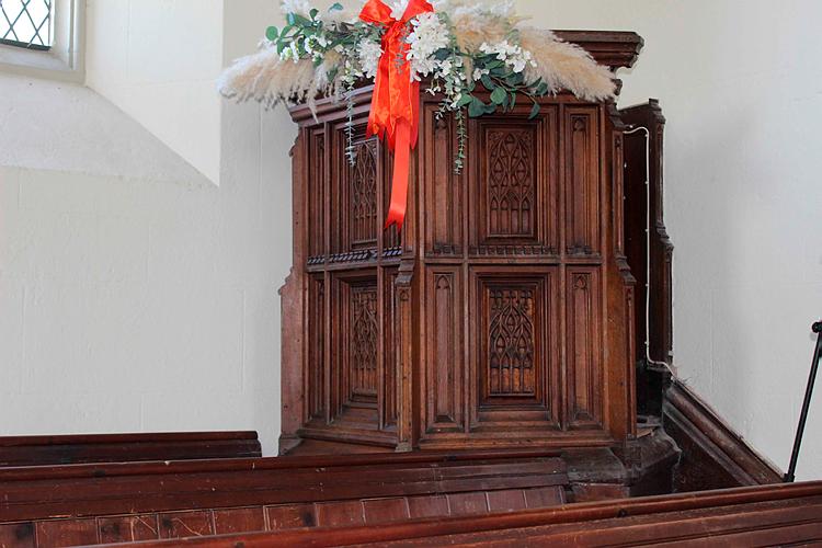 Woodbury Salterton - The Pulpit